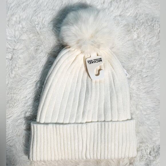 NWT - Michael Michael Kors - Women`s Teddy Fleece Faux Fur Pom Po… - Picture 2 of 3